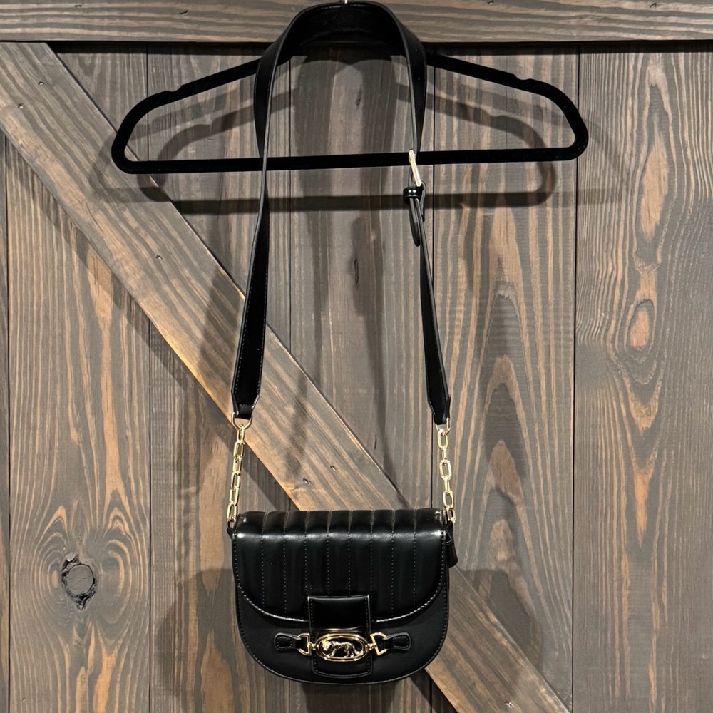 Topshop Quilted Black Saddle Crossbody Bag with Gold Hardware - Picture 2 of 9